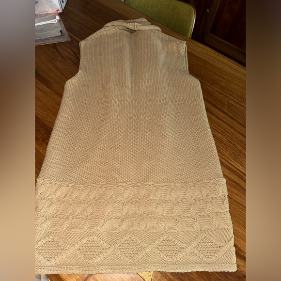 TALBOT vest - Picture 6 of 9